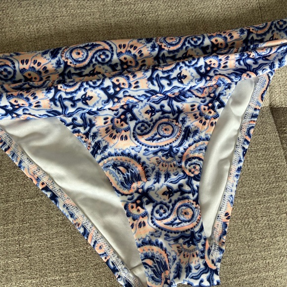 Victoria’s Secret Blue Paisley Bikini Set - 34B & XS - Picture 5 of 9